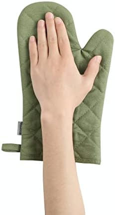 4 pc Oven Mitts and Pot Holders Set 500 Degree Heat Resistant