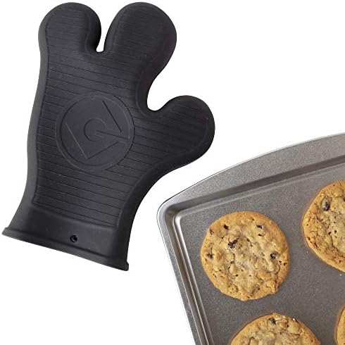 Minion Silicone Oven Mitt Right Hand