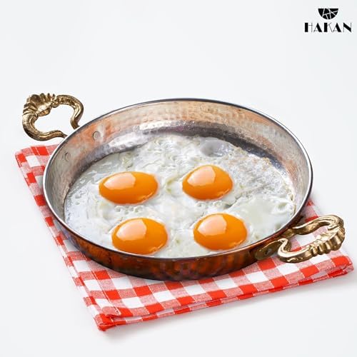 Sturdy Copper Omelet Pan
