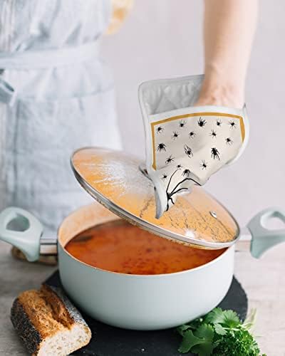 Scary Halloween Obtuse Pot Holder Set for the Kitchen