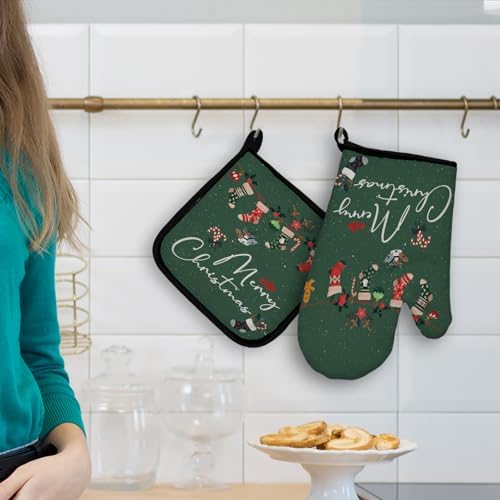 Mingnei Christmas Oven Mitts and Potholders Set