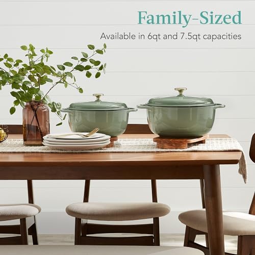 6 Quart Cast-Iron Dutch Oven Sage Green