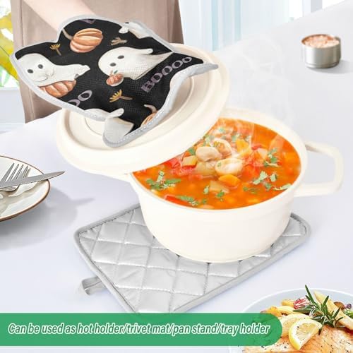 Cute Halloween Vintage Pot Holder Set