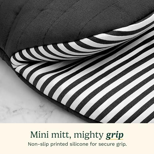 STURDY MINI OVEN MITTS FOR COOKING heat protected kitchen tools