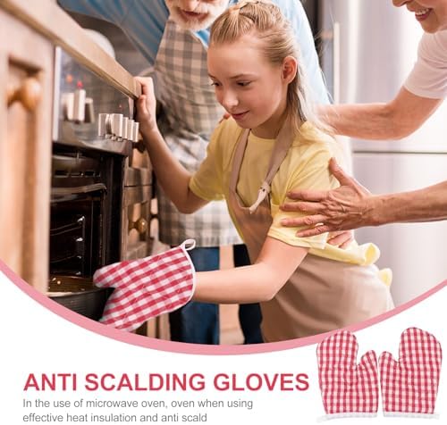 2Pcs Red Checkered Oven Mitts