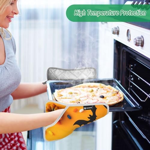 Happy Halloween 2-Piece Pot Holder Set