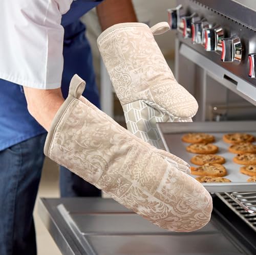 Alselo Heat-Resistant Oven Mitts Set of 2