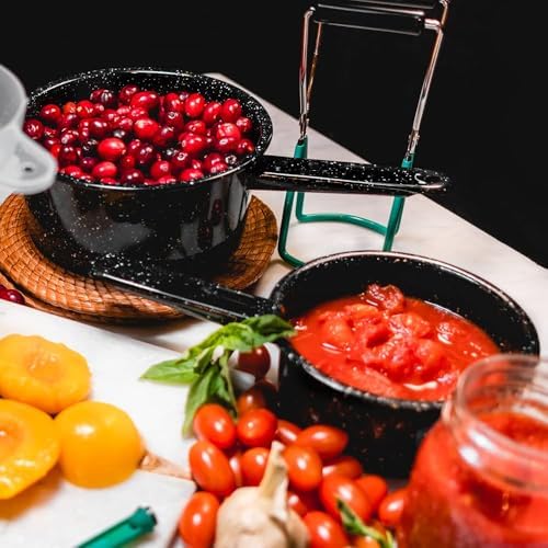 Sturdy Granite Ware Saucepan 1-Quart Speckled Black