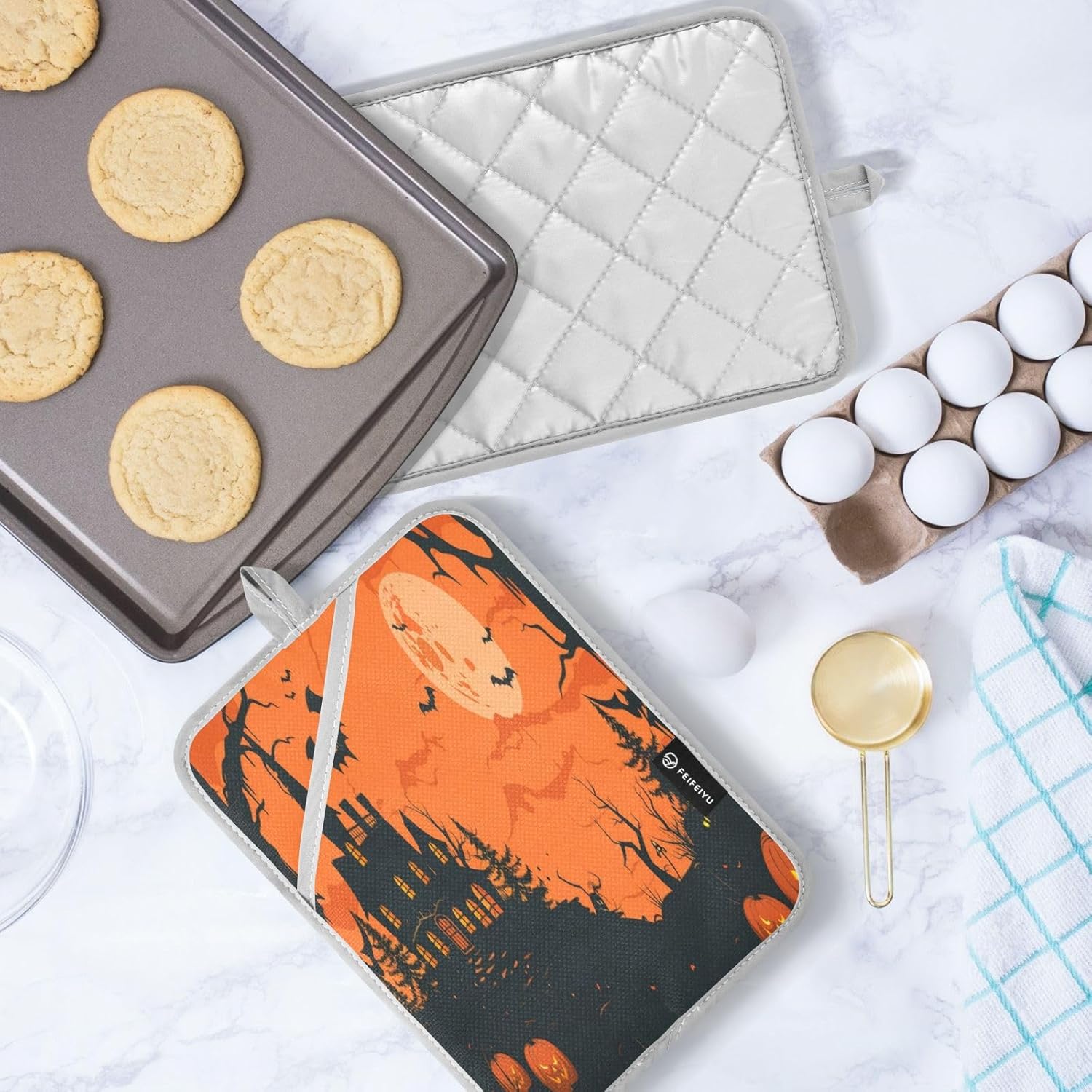 KLUVIO Halloween-Style Heat-Resistant Potholders Set of 2