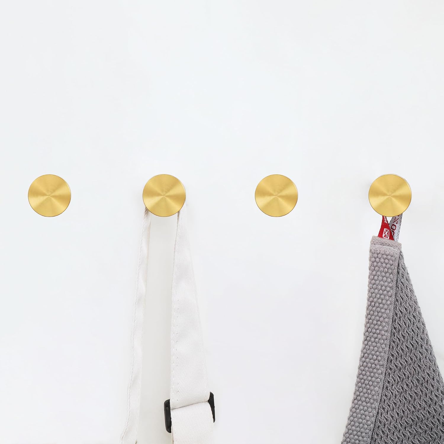 Durable Gold Coated Towel Hook for Bathroom Organization