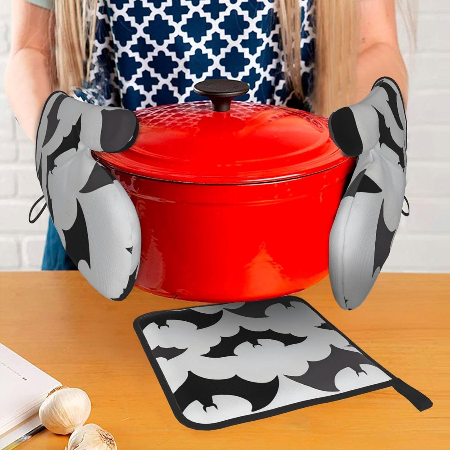 3-Piece Halloween Oven Mitt Pot Holder Set for Baking