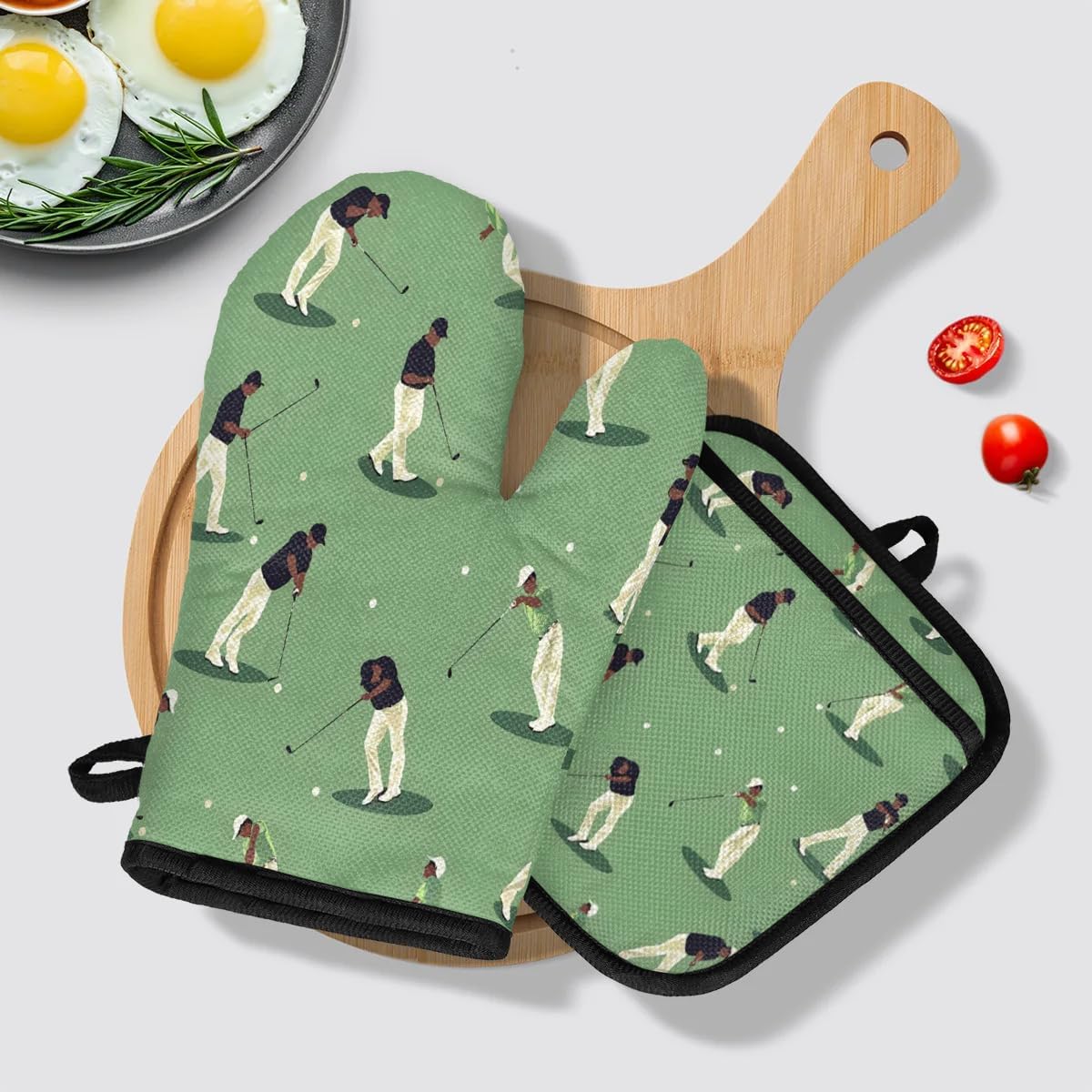 Golf-themed Heat-Resistant Oven Mitts Pot Holders Set