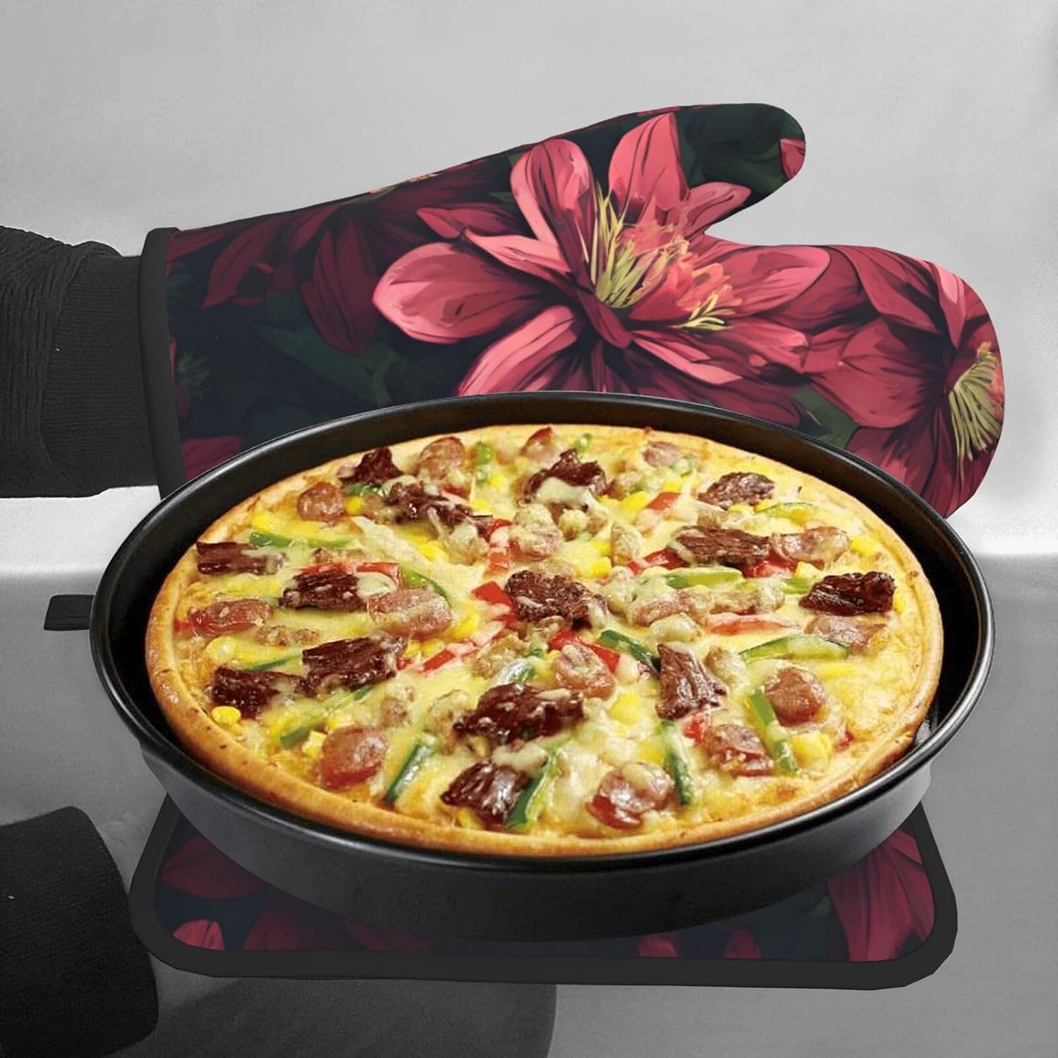 Triangle Flower-Printed Oven Mitts and Pot Holders 2pc Set