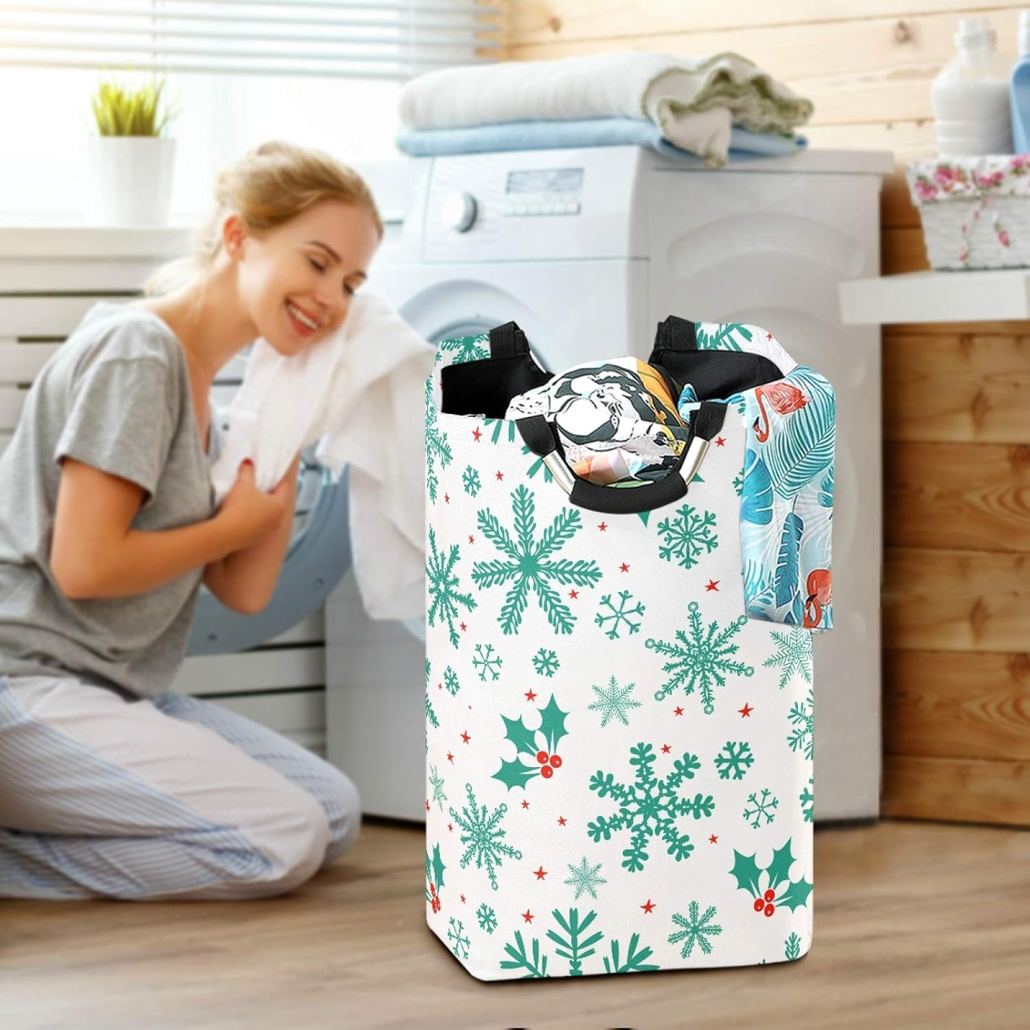 Luxury Winter Christmas Snowflakes Laundry Hamper