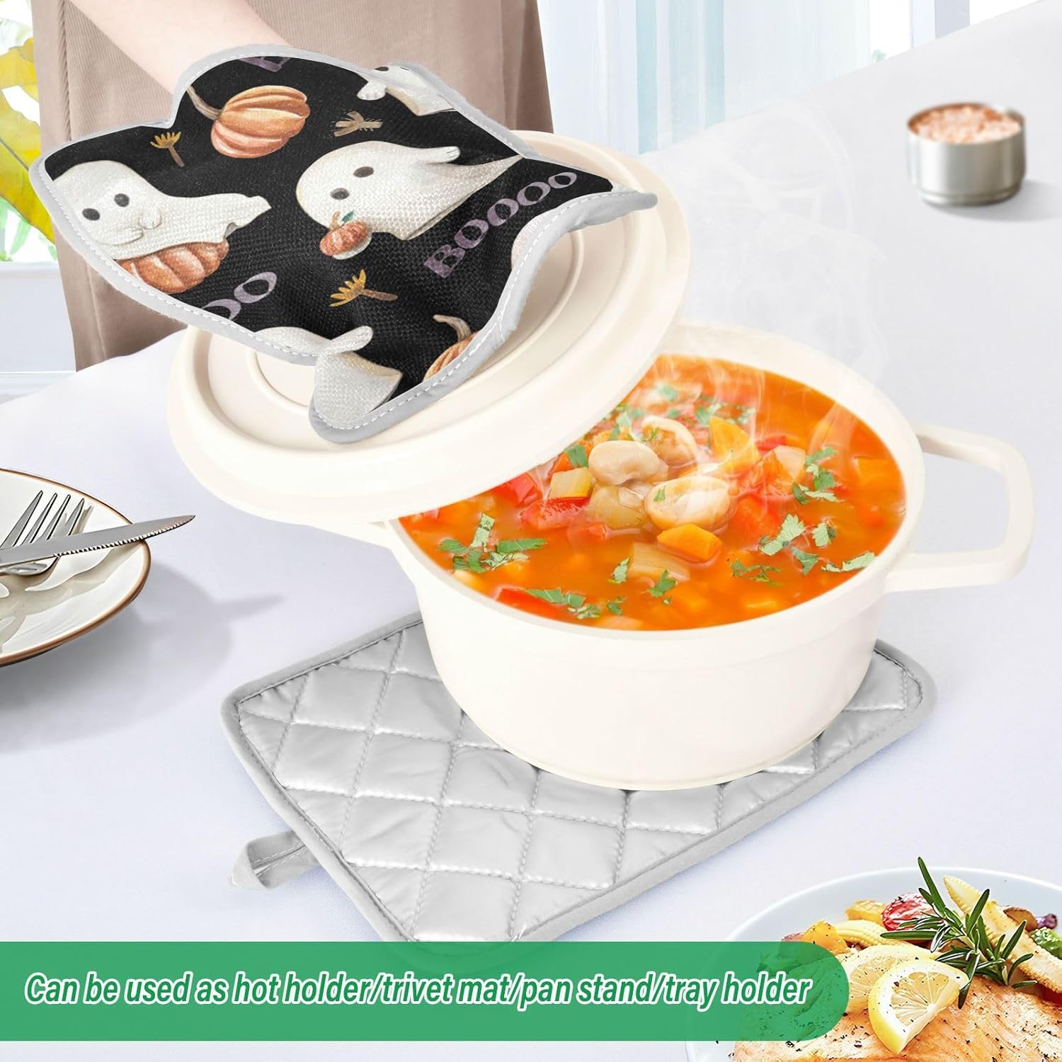 Cute Halloween Vintage Pot Holder Set