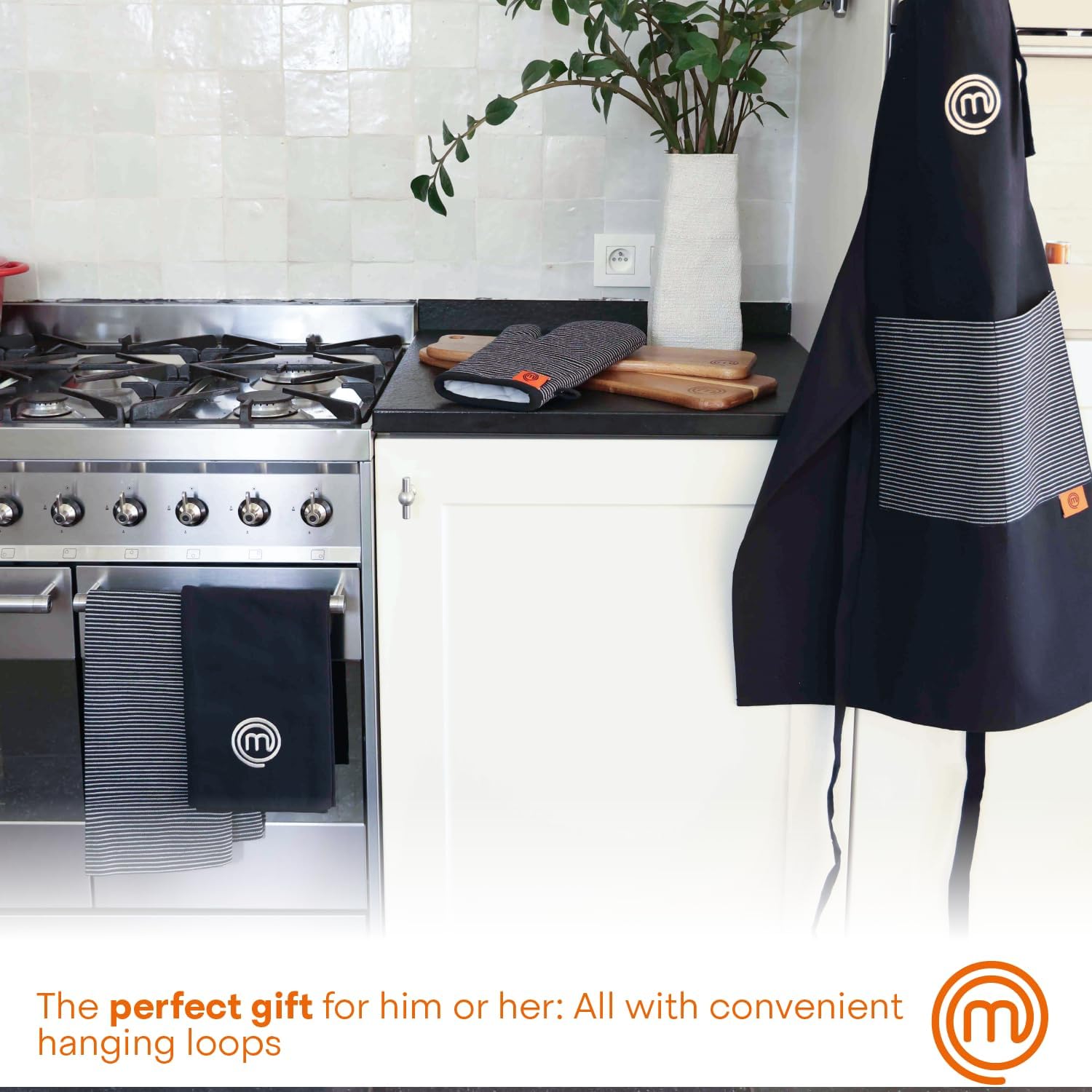 Must-Have Heat-Resistant Oven Mitts