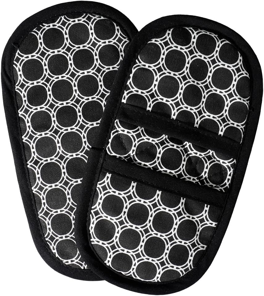 Special Treasure by Westy Quilted Heat-Resistant Set of 2