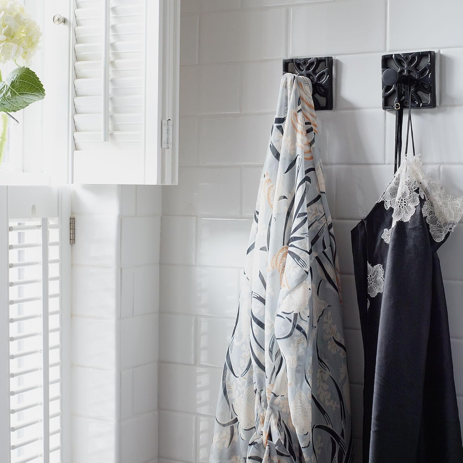 Autumn Alley Black Bath Towel robe hook
