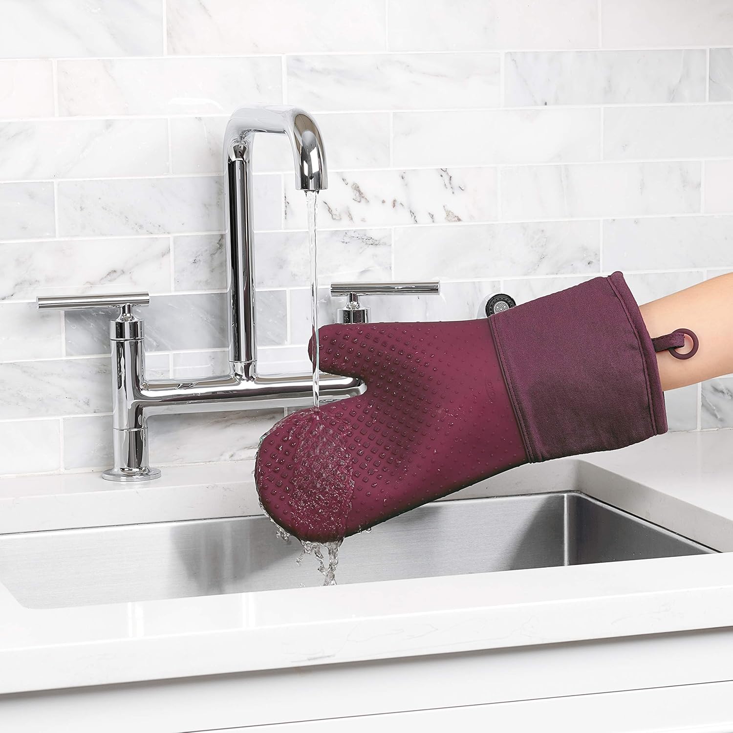 OXO Good Grips Set Oven Mitt Pot Holder with 2-Piece Set
