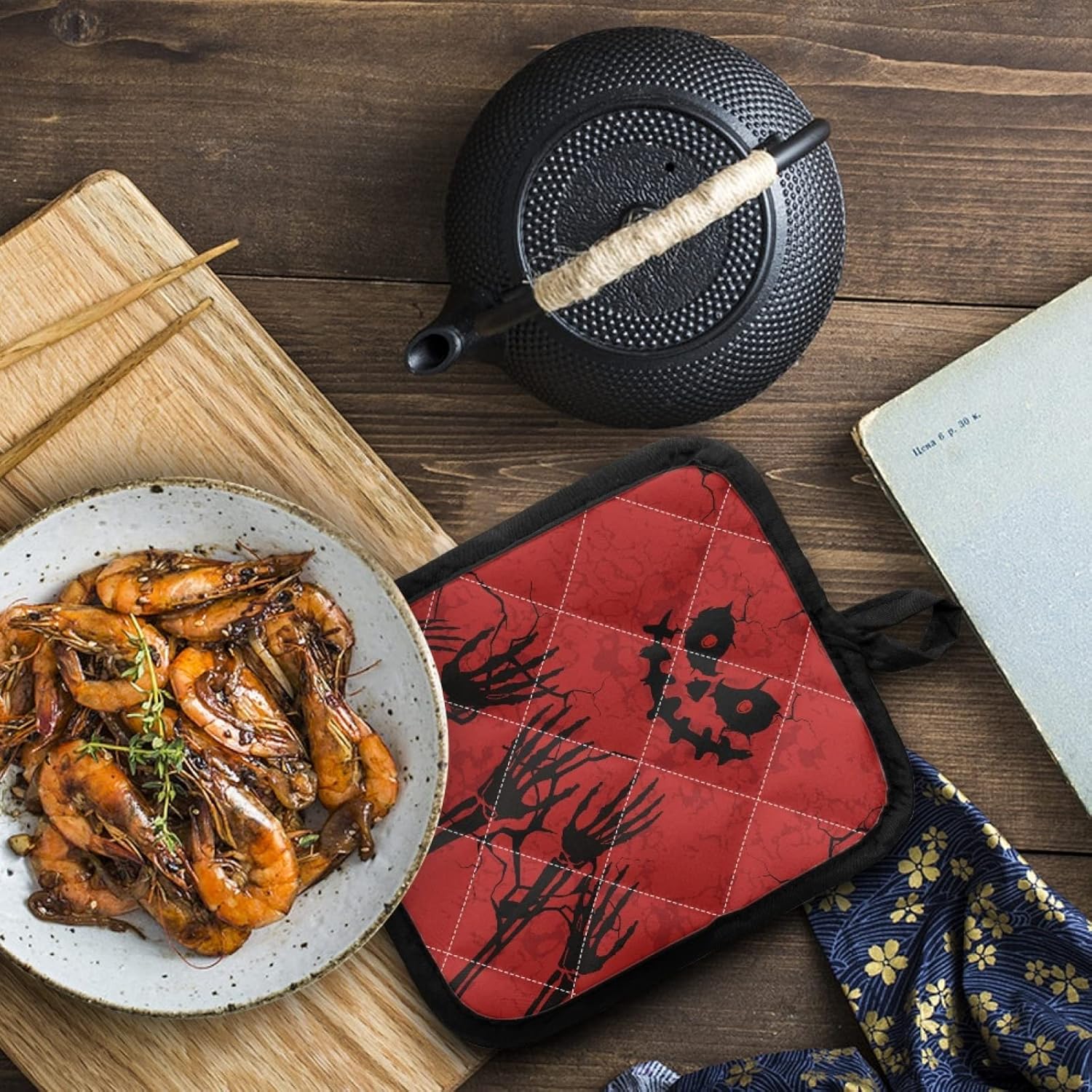 Halloween Skull Oven Mitts Pot Holders Set Red