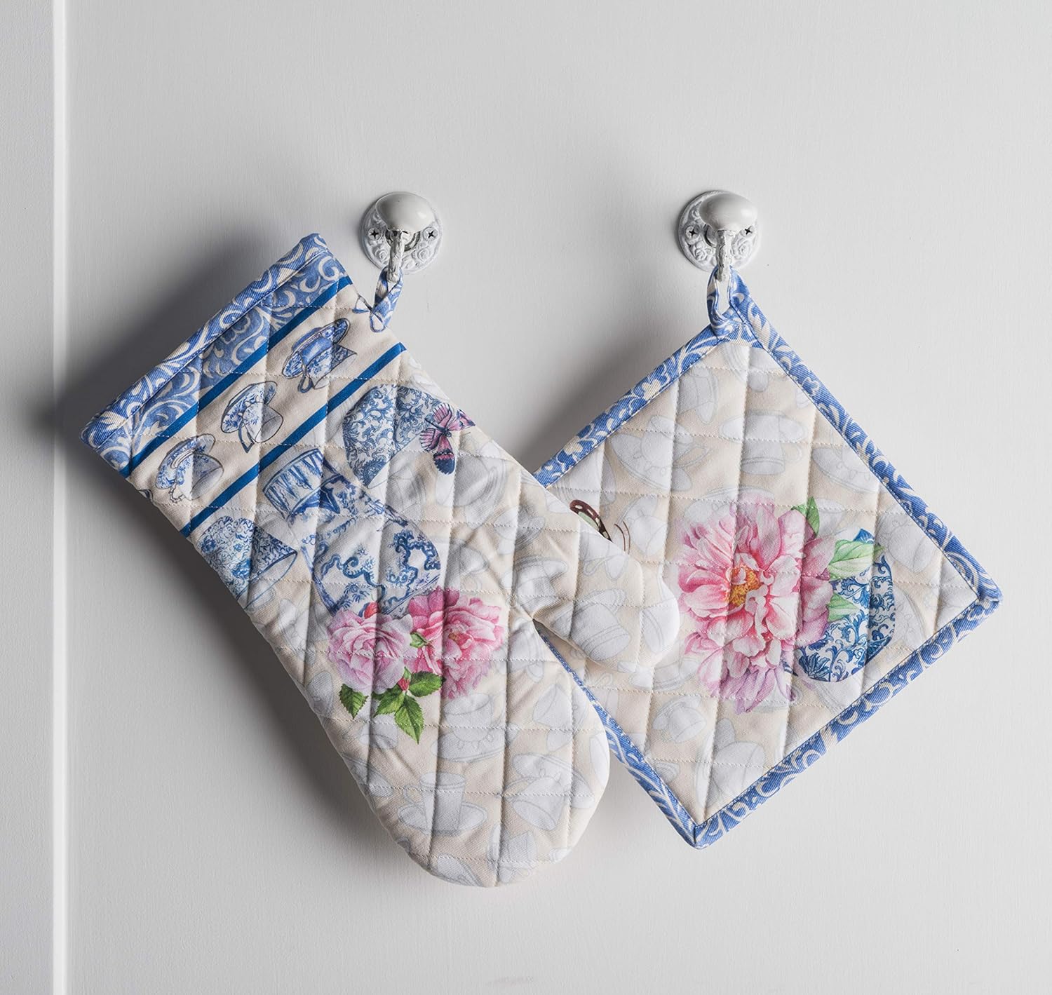 Maison dHermine Oven Mitt Pot Holder Set